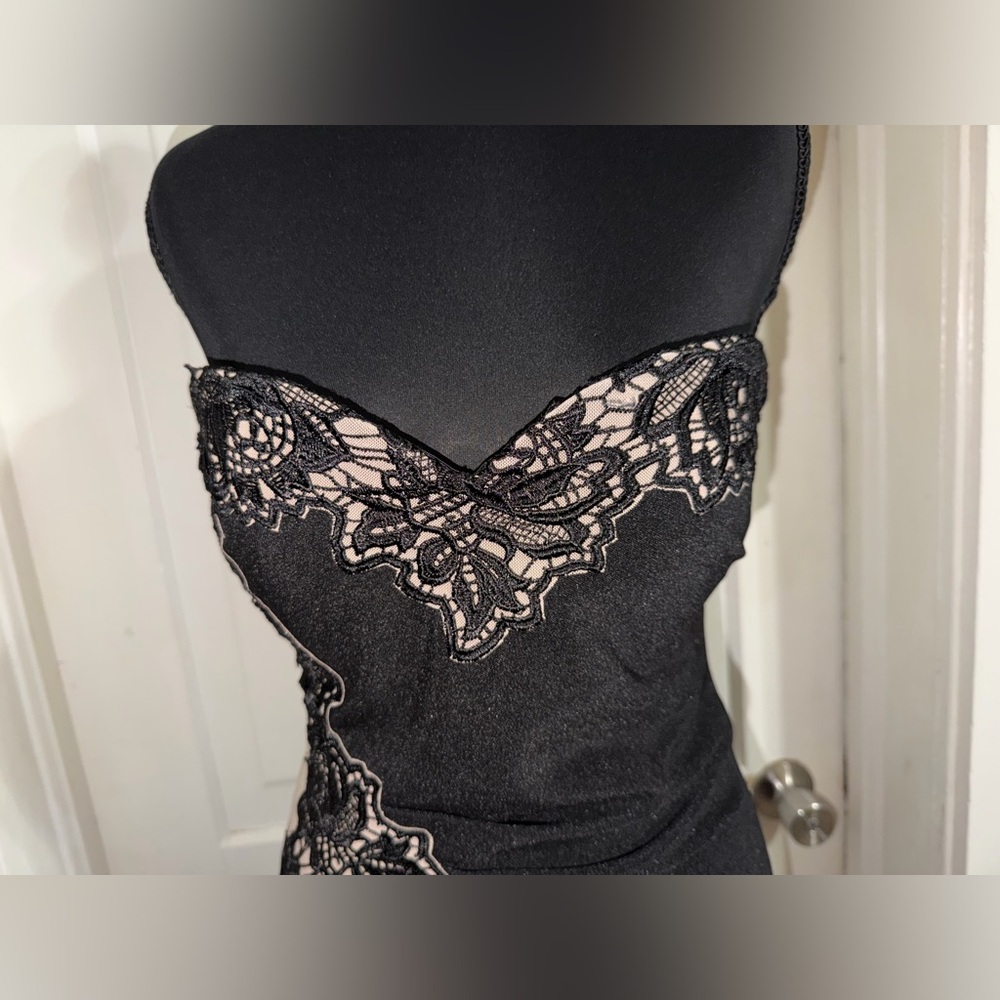 Women's size‎ 6 Lipsy Black Lace Mini Dress, casual, prom, date night - Picture 2 of 6